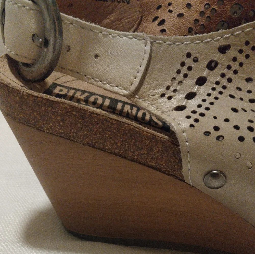 Pikolinos Banissa Tan and Cream Perforated Wedge Sling-Back Sandal